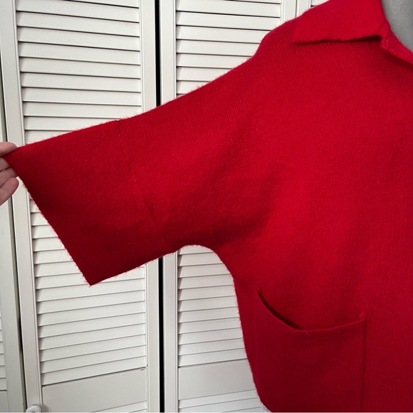 Tahari wool blend Red Button front sweater M - Picture 5 of 9